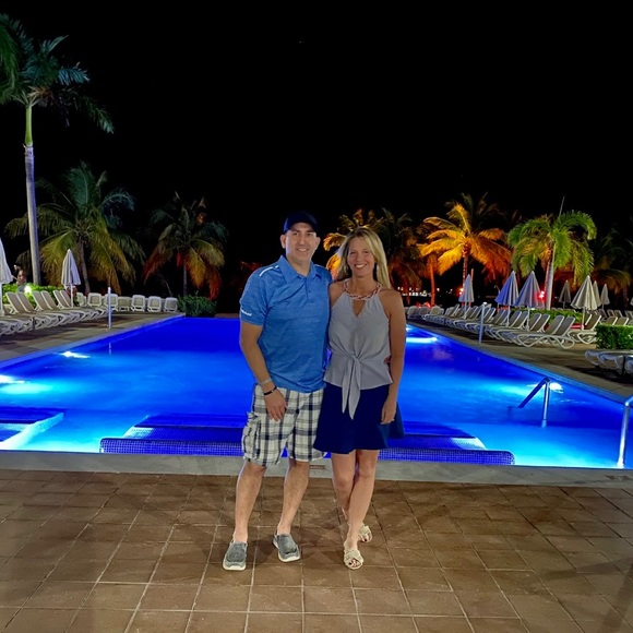 Promesa top with braided neckline - Picture 4 of 12